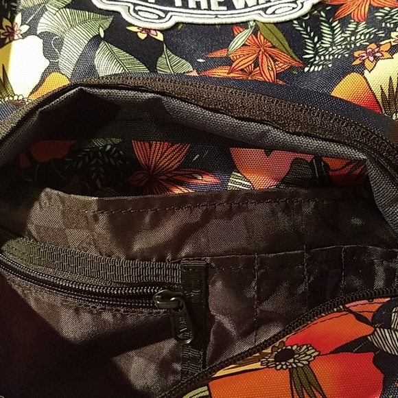 Vans The Realm Multi Tropic Floral Backpack - Picture 11 of 12